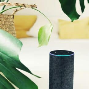 Alexa? Entspann mich! Techniker Krankenkasse mit neuem Amazon-Echo-Skill [Sponsored Video]